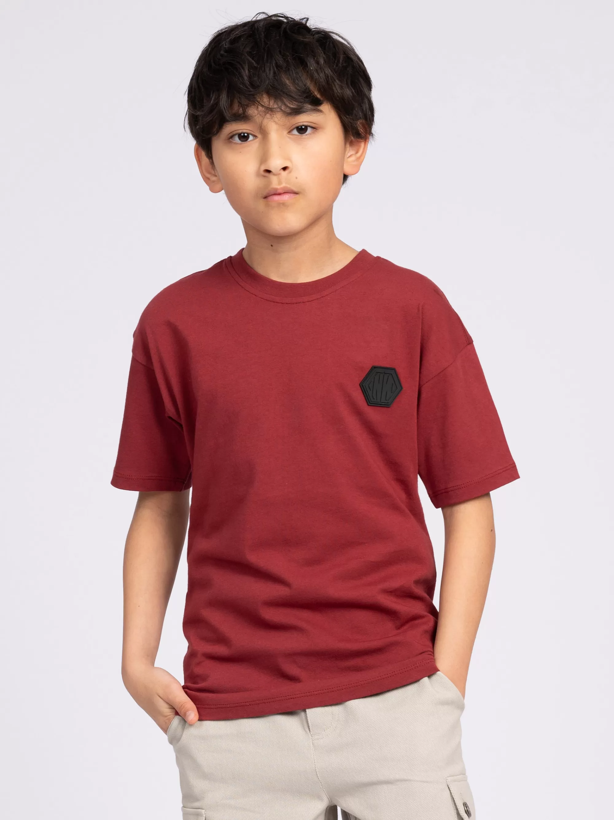 FIFTH HOUSE T-shirts & Polos-Losvallend T-shirt met N&N logo patch Darkburgundy