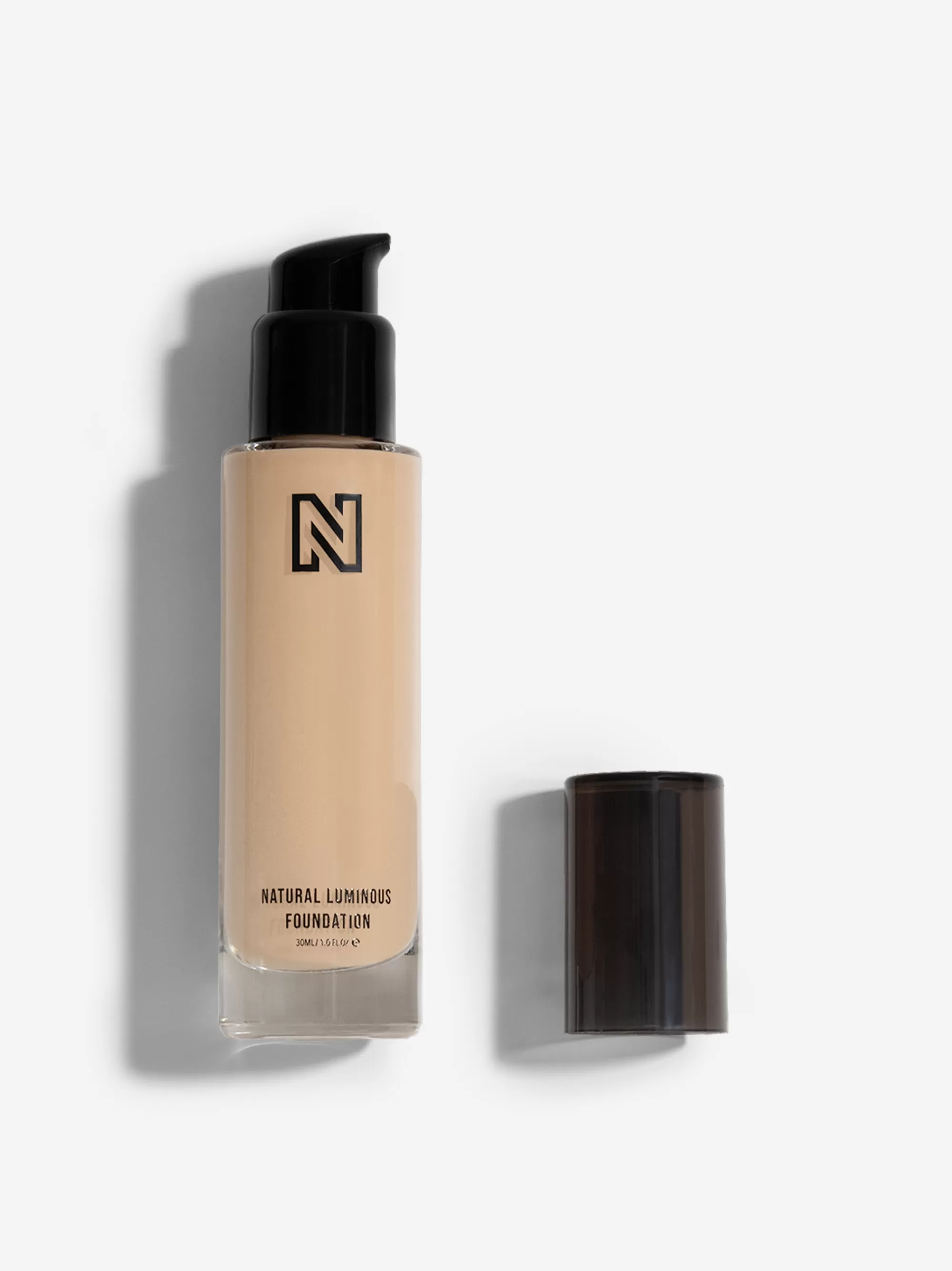 FIFTH HOUSE Foundation-NATURAL LUMINOUS FOUNDATION 022-light